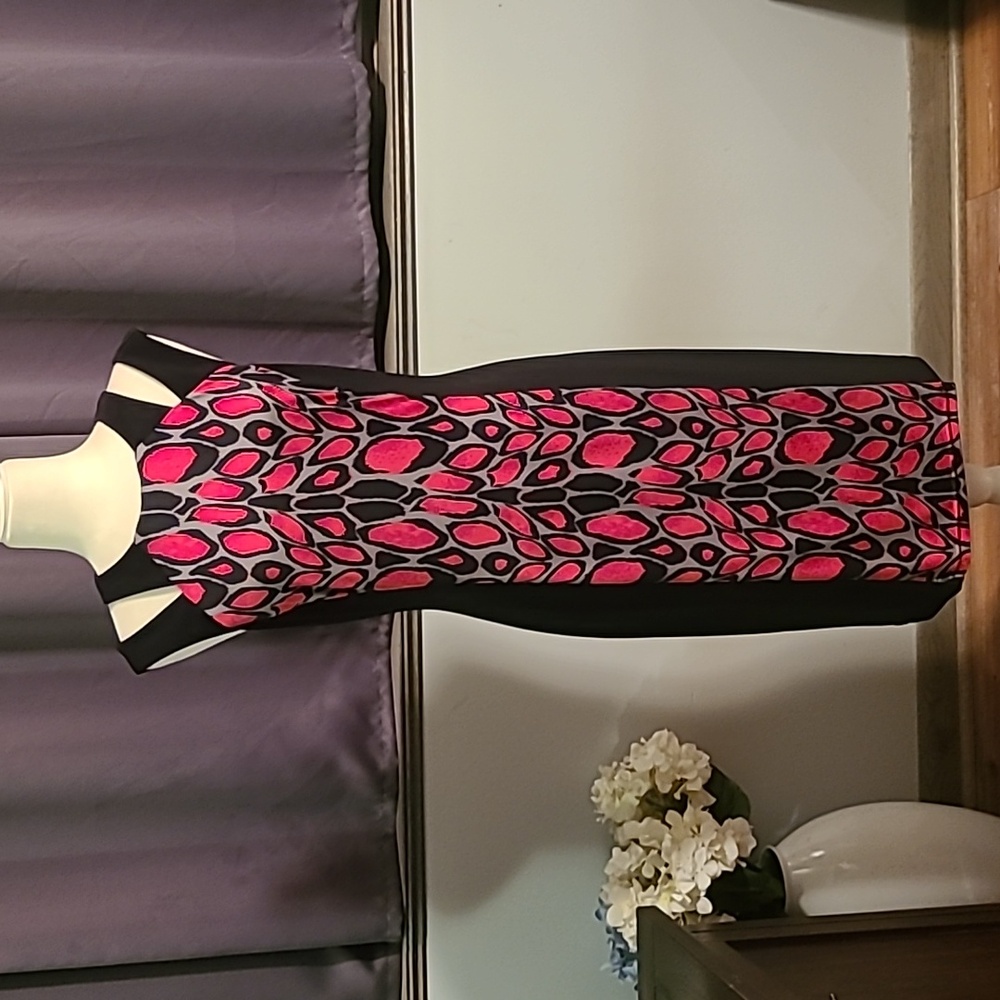 Joseph Ribkoff Elegant Black and Pink Women's Dress - Size 10 - Picture 2 of 8